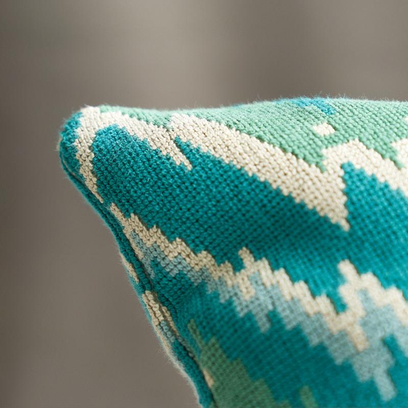 Schumacher Peacock 22" x 22" Tauride Pingl Pillow