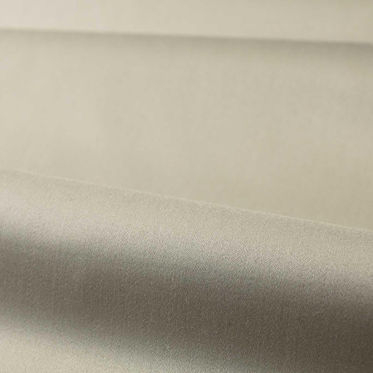Zoffany Zoffany Wool Satin Fossil Fabric