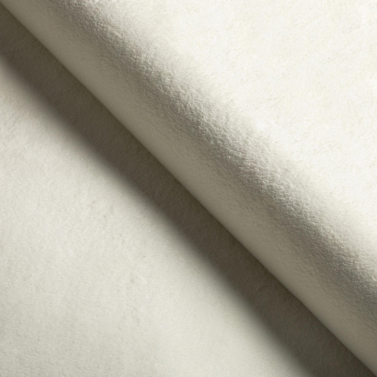 Kravet PLUSHILLA CREAM Upholstery Fabric