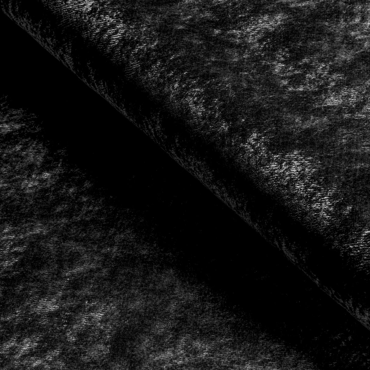 Kravet TRIUMPHANT ONYX Upholstery Fabric