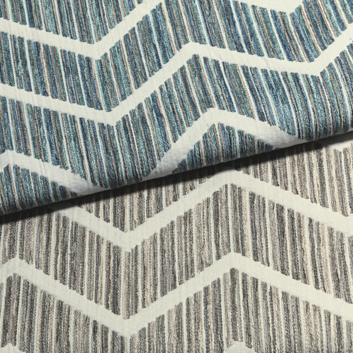 Kravet DESIGN 36270 1611 Upholstery Fabric