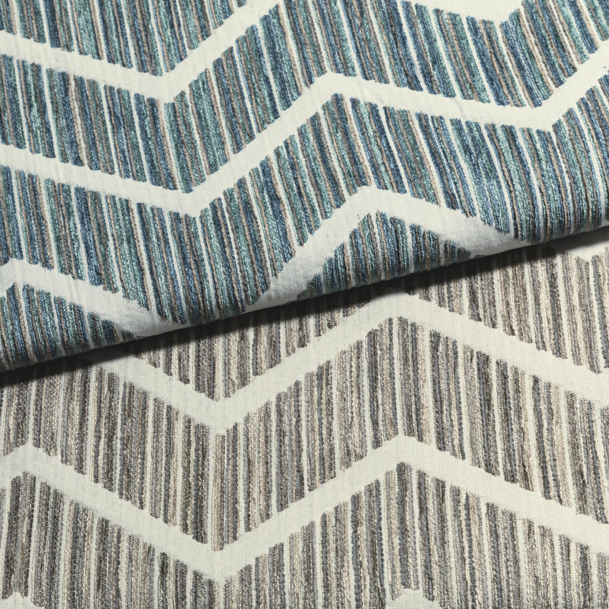 Kravet DESIGN 36270 535 Upholstery Fabric