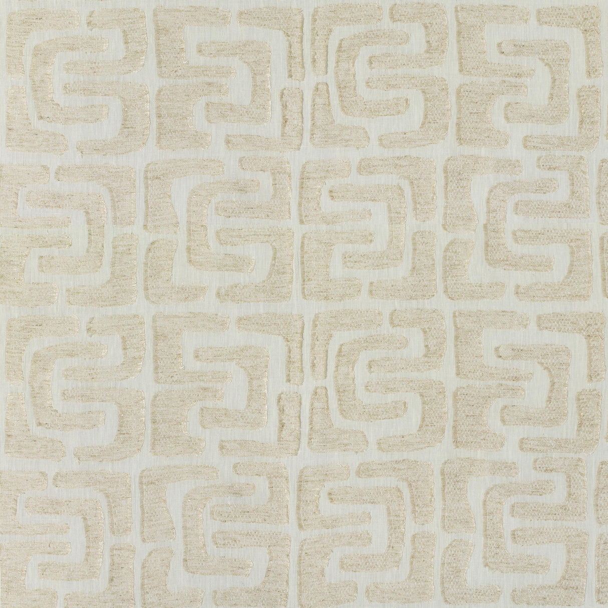 Kravet OUI FRINGE MUSLIN Drapery Fabric