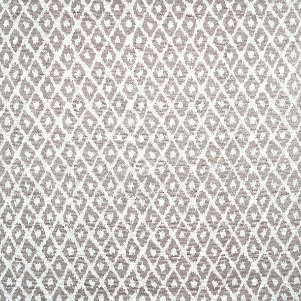 Andrew Martin GYPSUM OUTDOOR CLOUD Fabric
