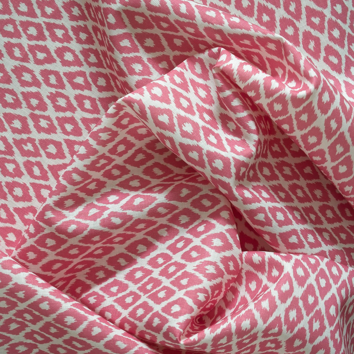 Andrew Martin GYPSUM OUTDOOR TROPIC Fabric