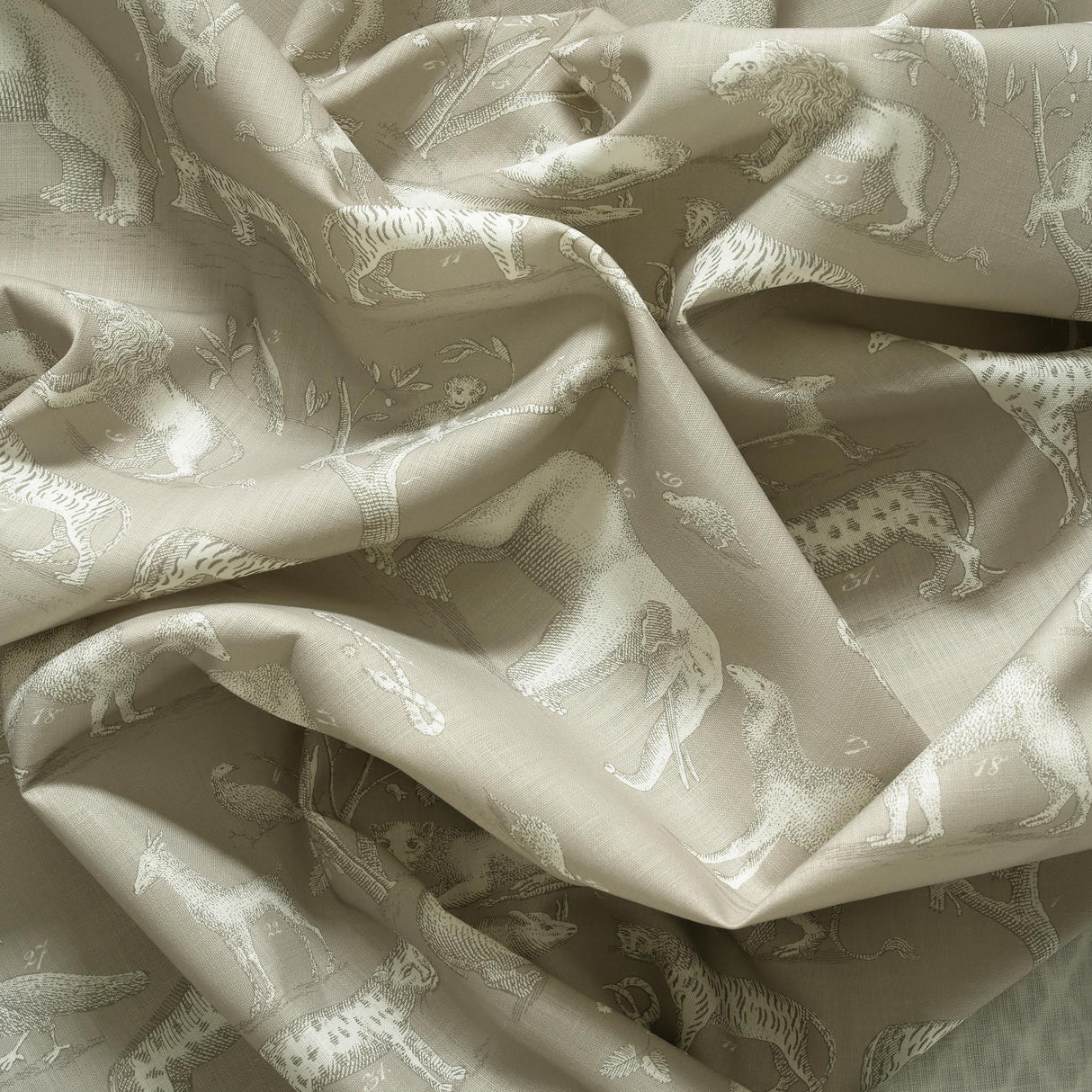 Andrew Martin KINGDOM OUTDOOR CLOUD Fabric