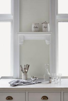 Sandberg Sten White Wallpaper