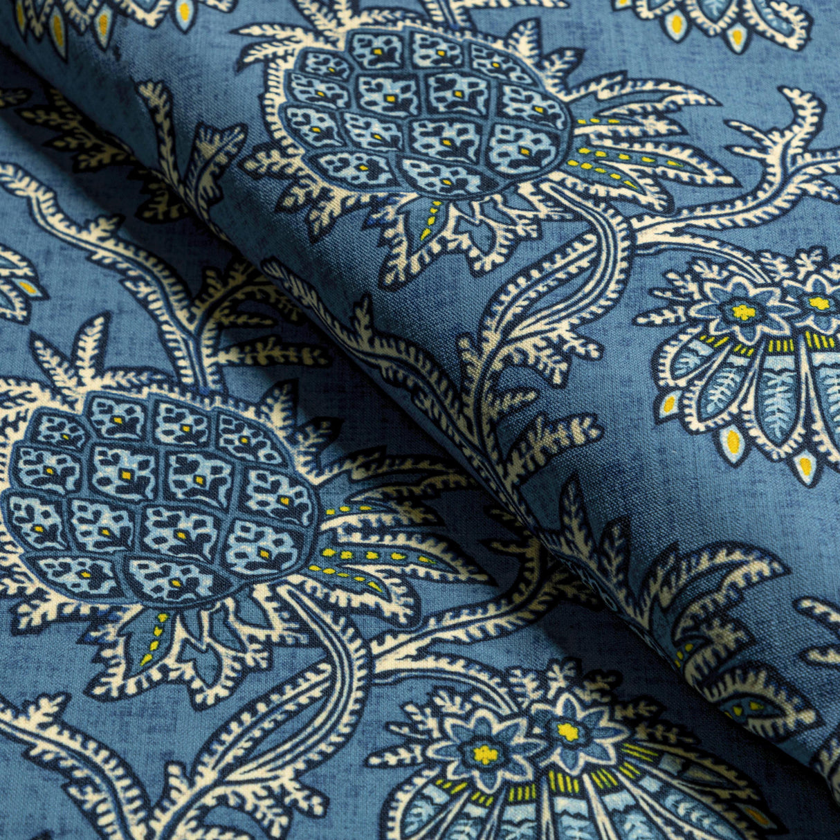 Brunschwig & Fils BRASSAC PRINT INDIGO Fabric