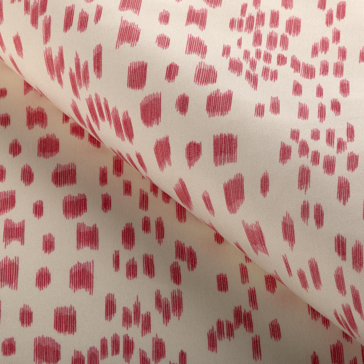 Brunschwig & Fils LES TOUCHES II BERRY Fabric