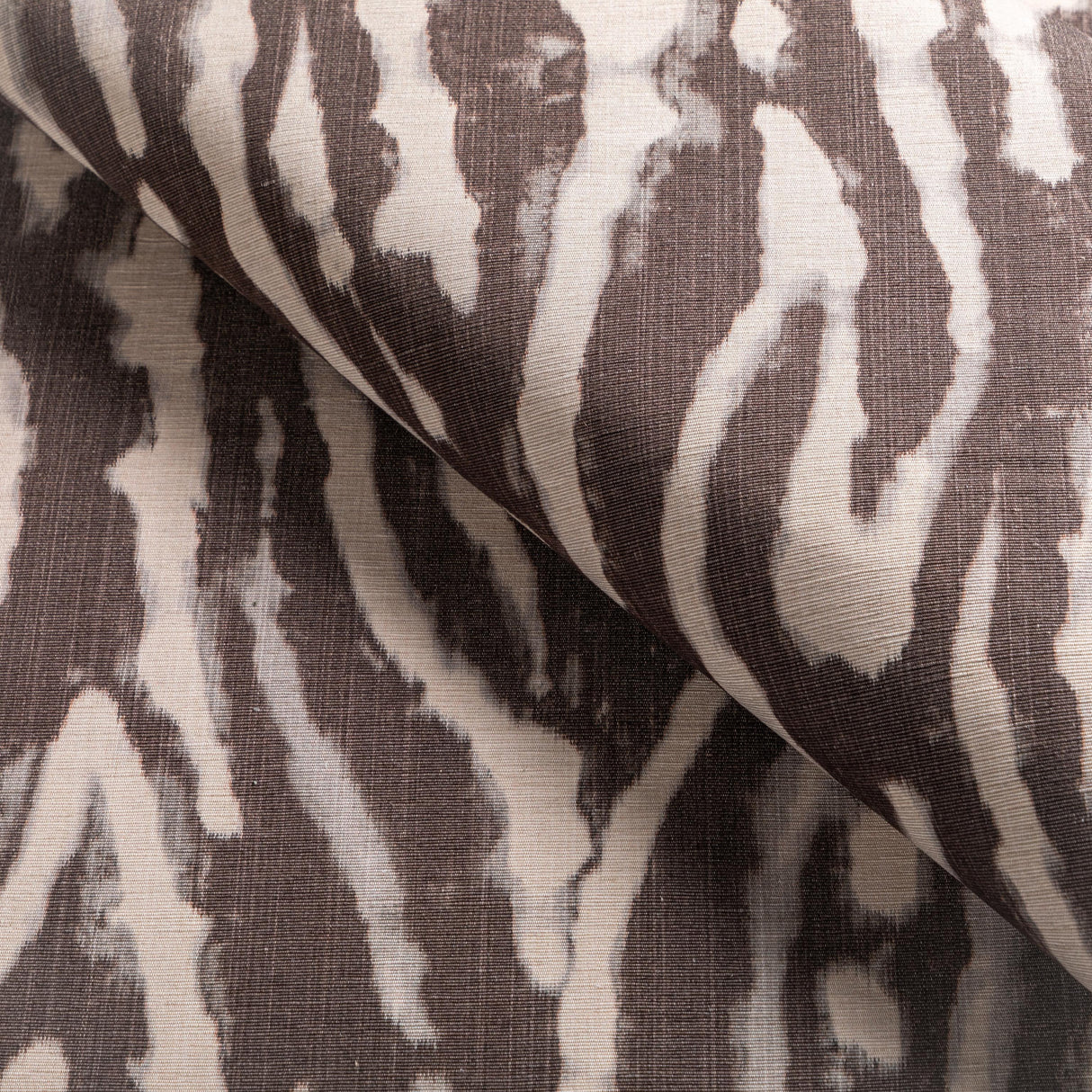 Lee Jofa SALINA PRINT SMOKE Fabric