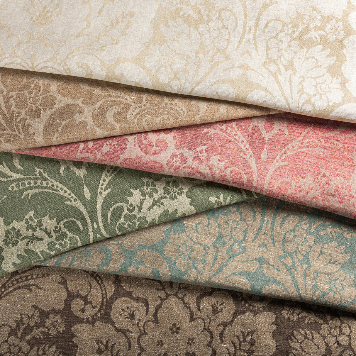Lee Jofa ACANTHUS DAMASK PEARL Fabric