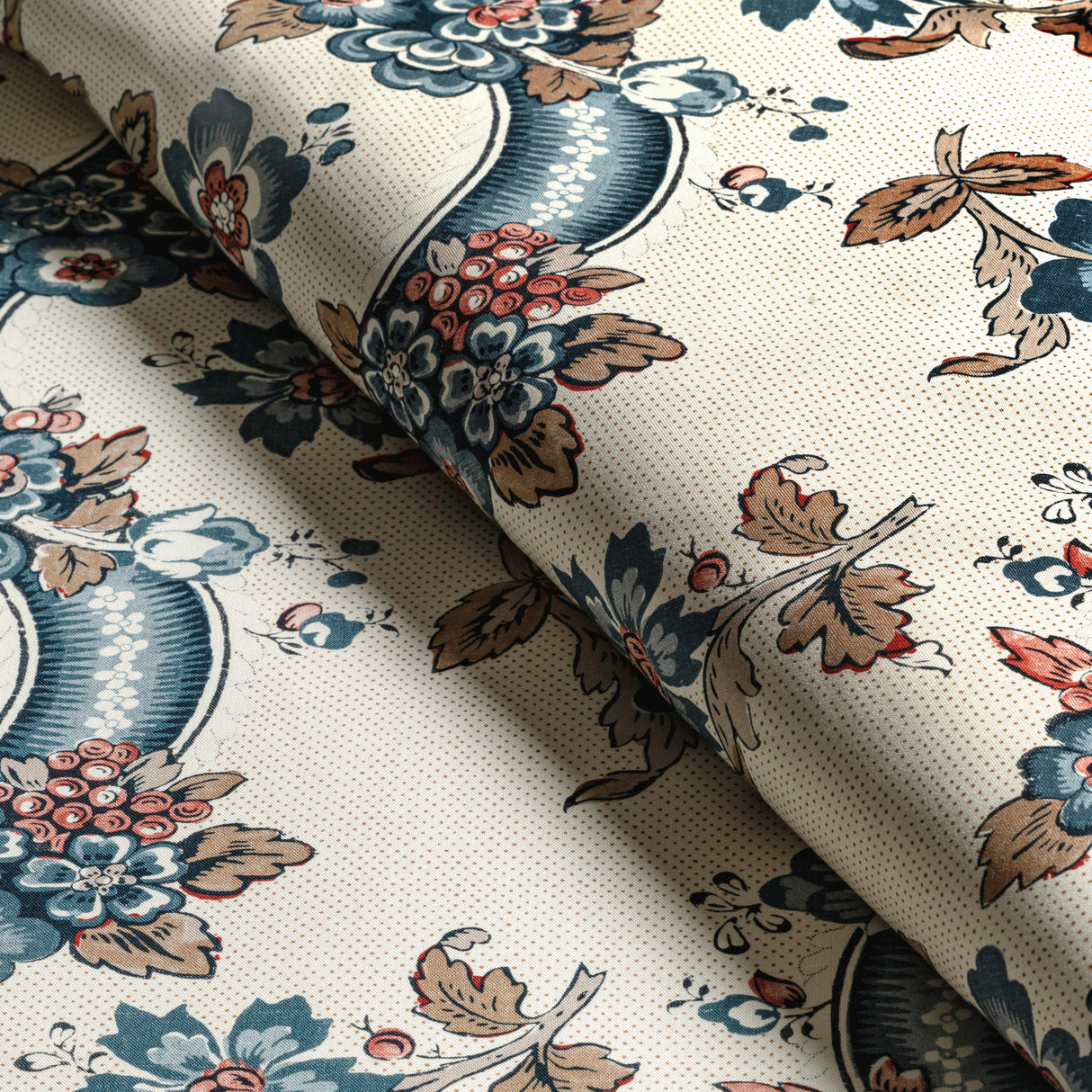 Lee Jofa BENDAY PRINT DENIM/BERRY Fabric