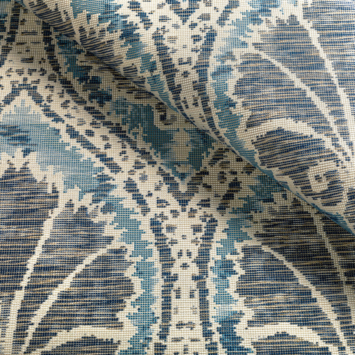 Lee Jofa SEVILLE WEAVE NAVY/MARINE Upholstery Fabric