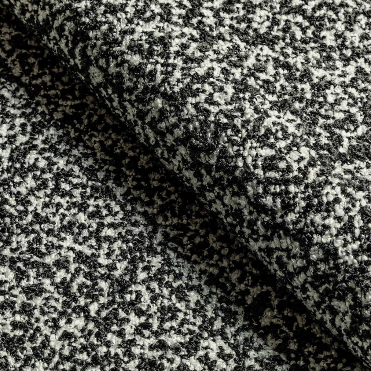 Kravet FLYING HIGH IVORY NOIR Upholstery Fabric