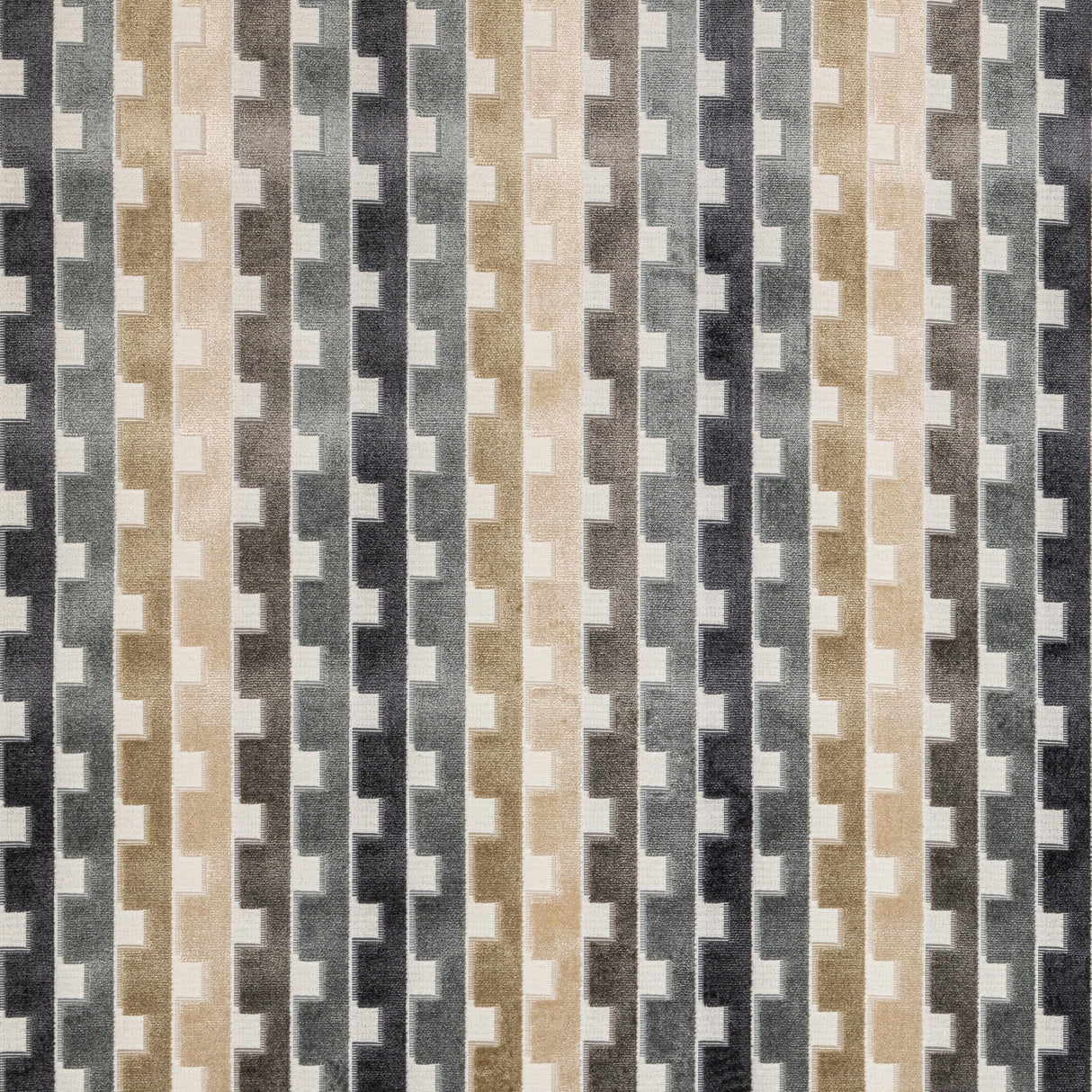 Kravet DESIGN 36450 1611 Upholstery Fabric