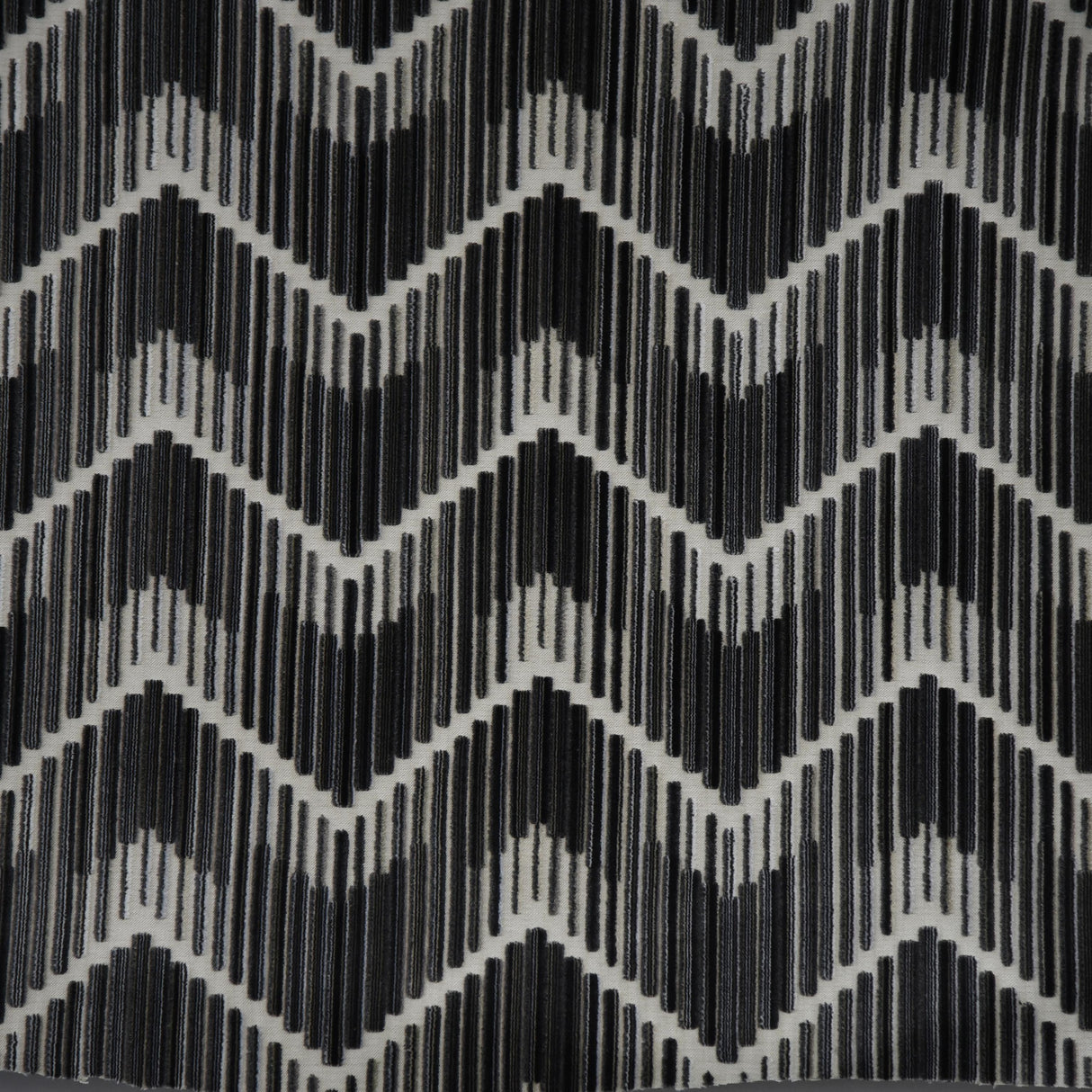 Kravet COUTURE 36617 816 Upholstery Fabric