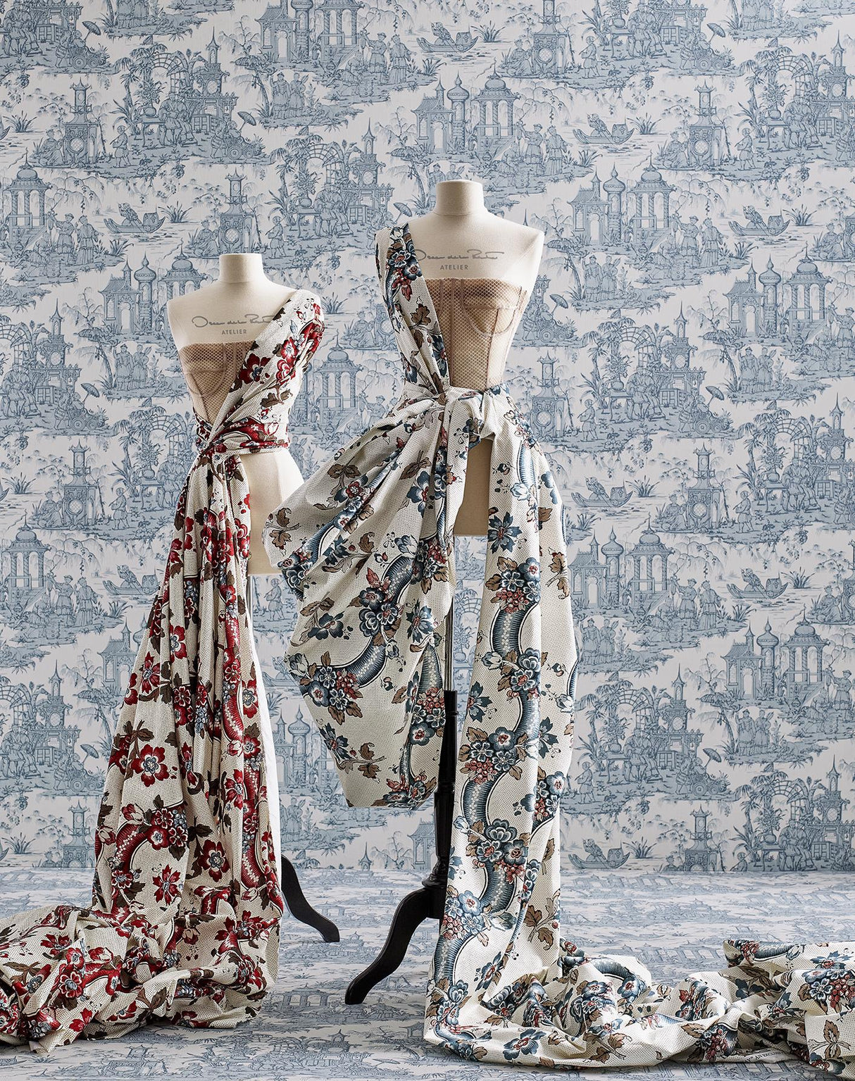 Lee Jofa PAGODA TOILE PAPER BLUE Wallpaper