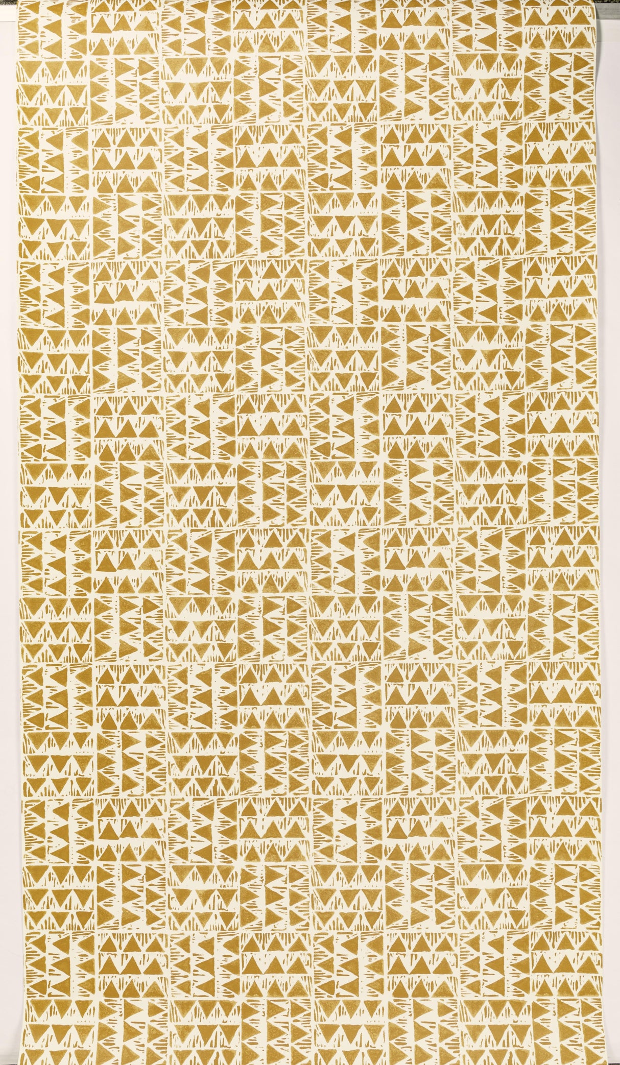 Lee Jofa YAMPA PAPER HONEY Wallpaper