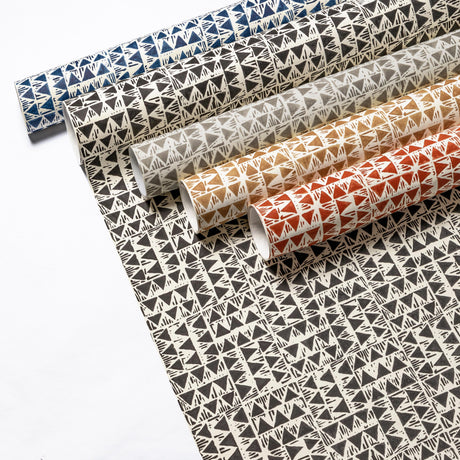 Lee Jofa YAMPA PAPER SIENNA Wallpaper