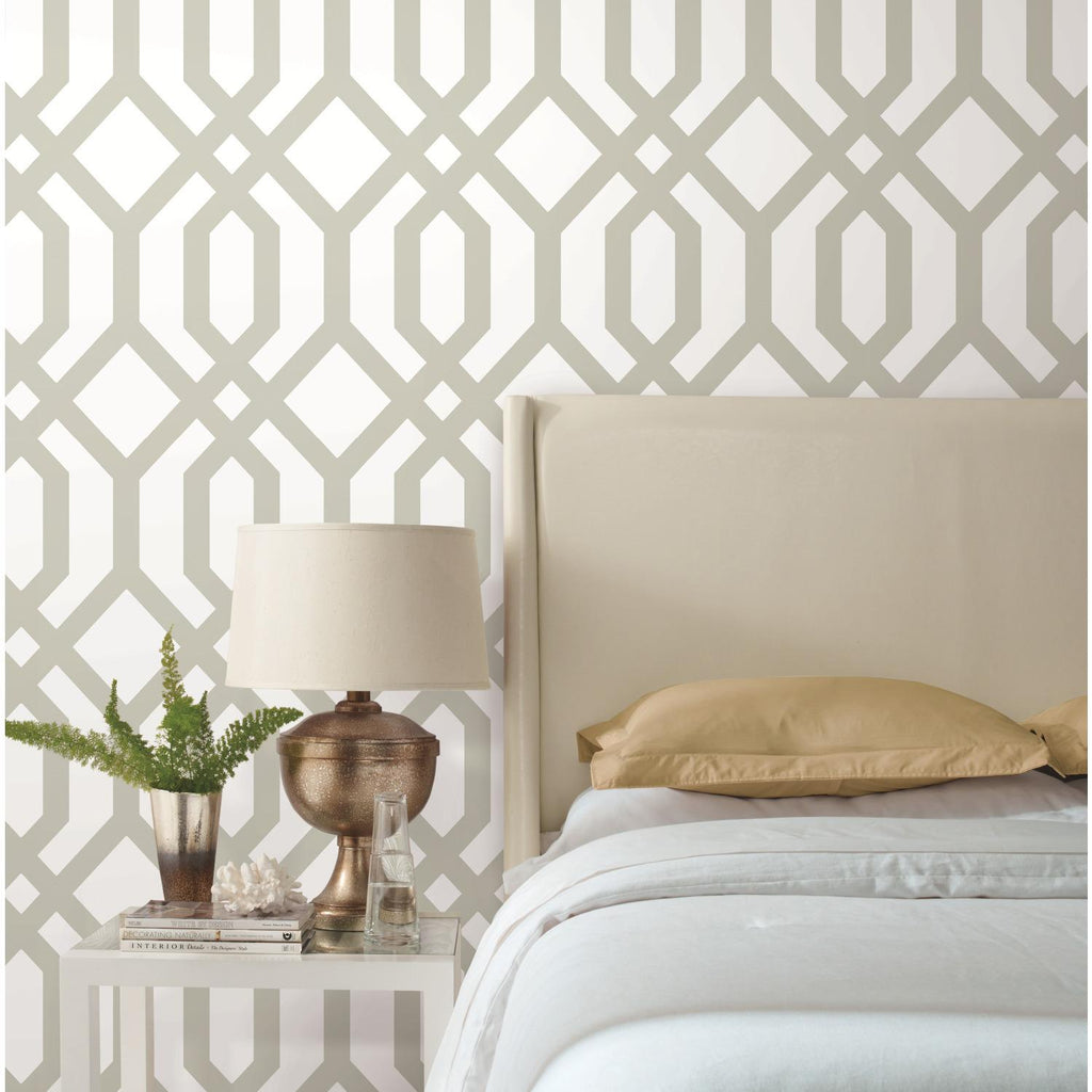 RoomMates Gazebo Lattice Peel & Stick taupe/white Wallpaper