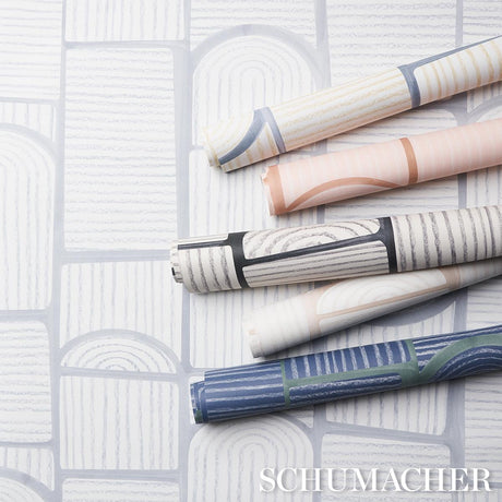 Schumacher Backdrop X Schumacher Bloomsbury Warm White Wallpaper