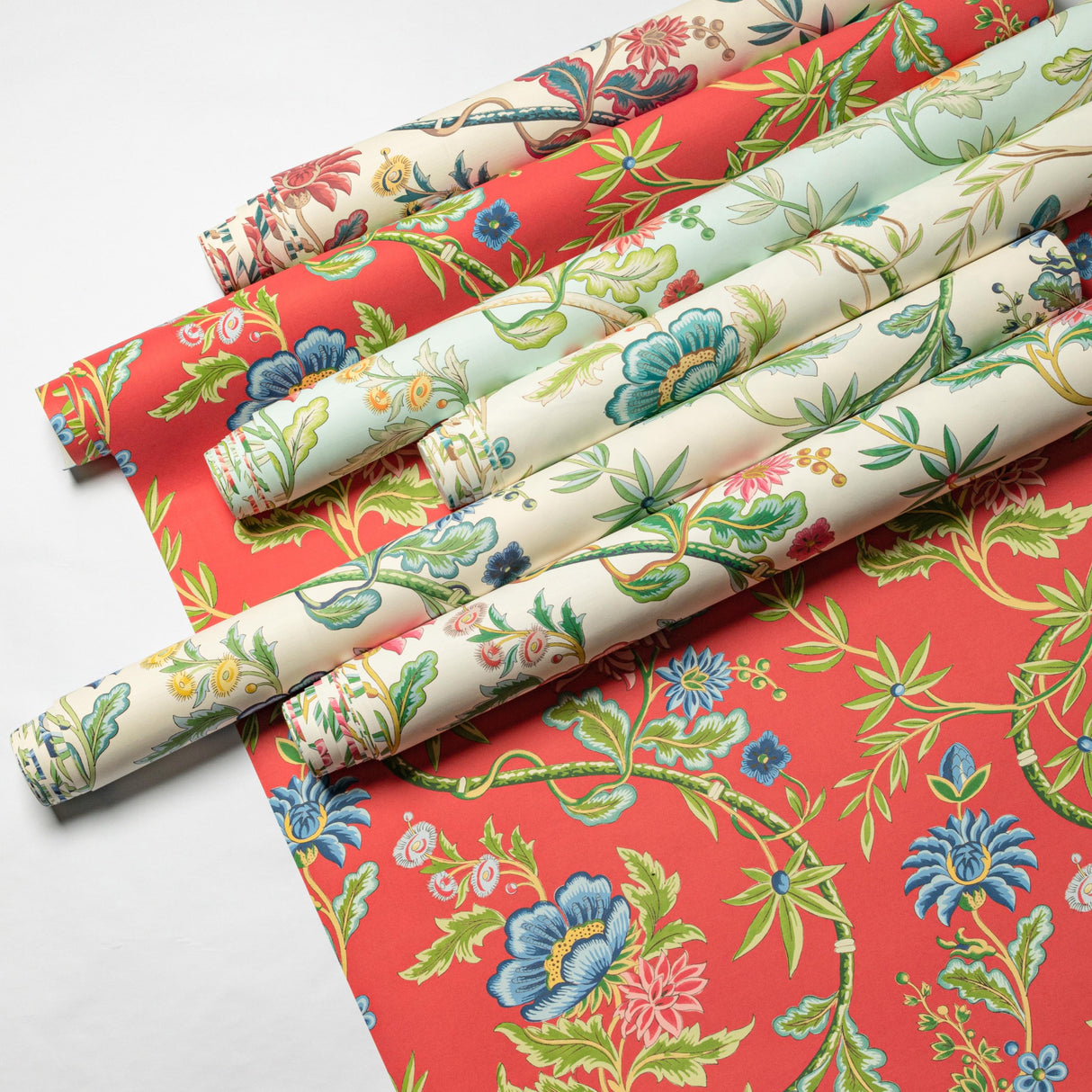 Brunschwig & Fils VERONIQUE RED Wallpaper