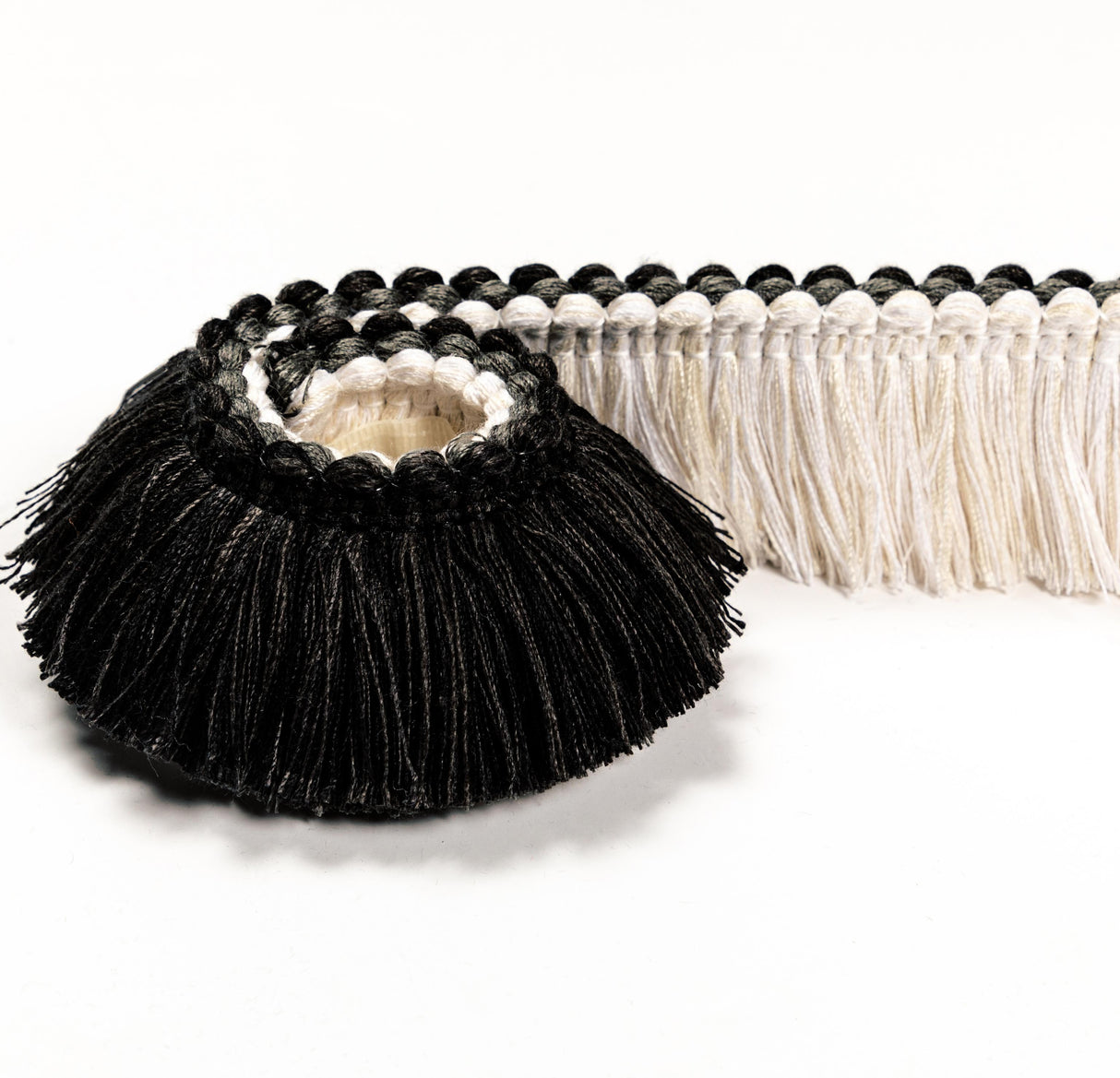 Kravet SOJOURN FRINGE IVORY/NOIR Trim