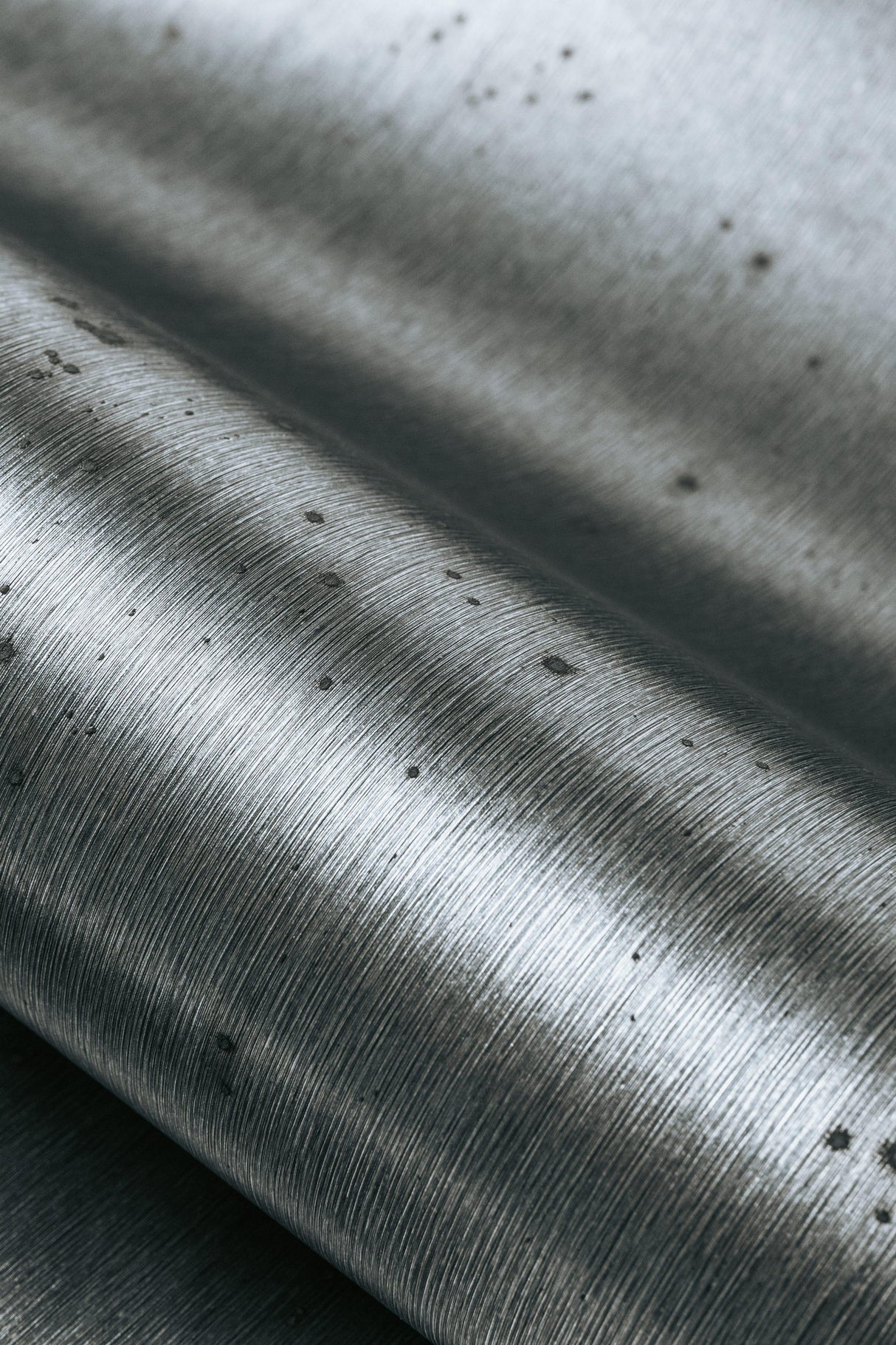 Winfield Thybony AURORA TITANIUM Wallpaper