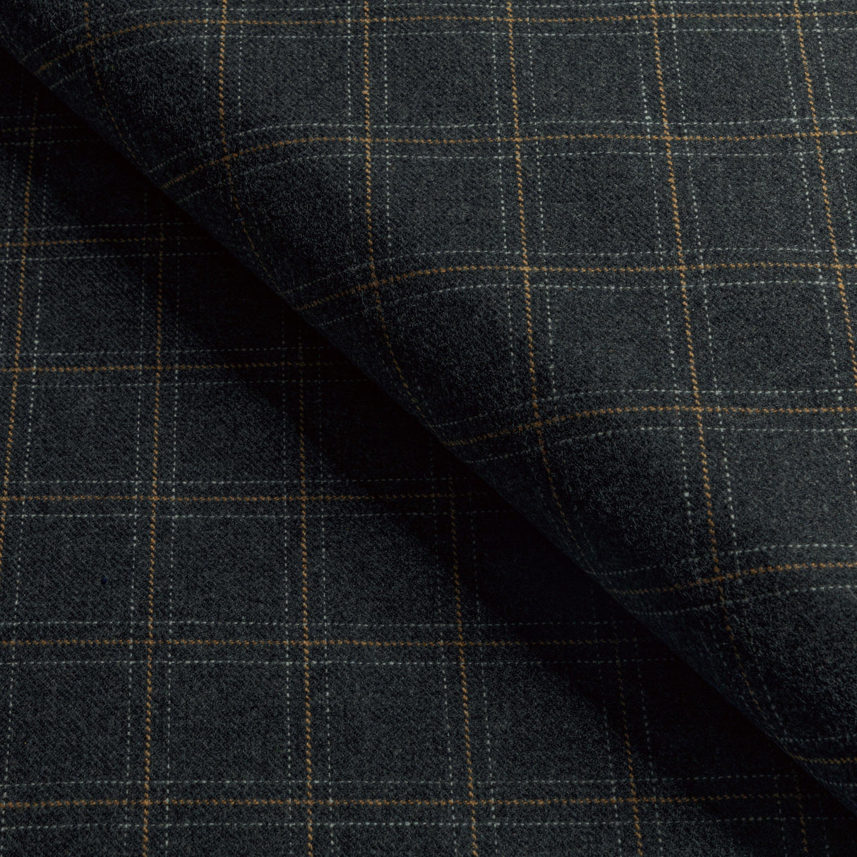 Kravet DESIGN 36312 21 Upholstery Fabric