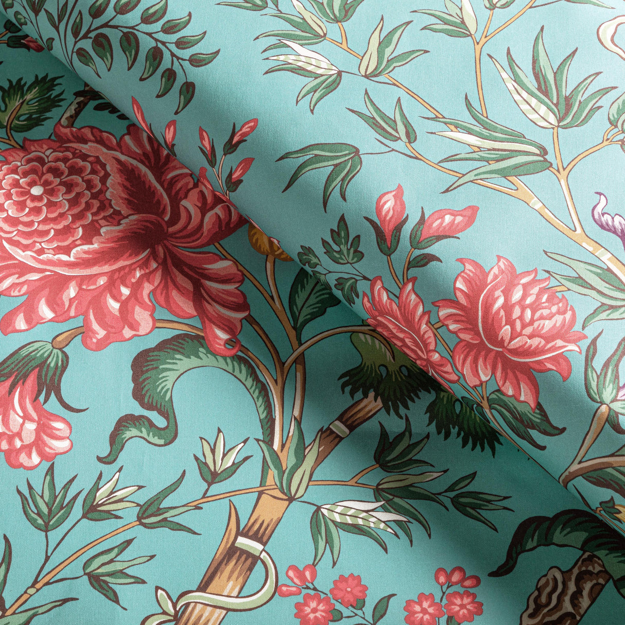 Brunschwig & Fils LUBERON PRINT AQUA/MULTI Fabric