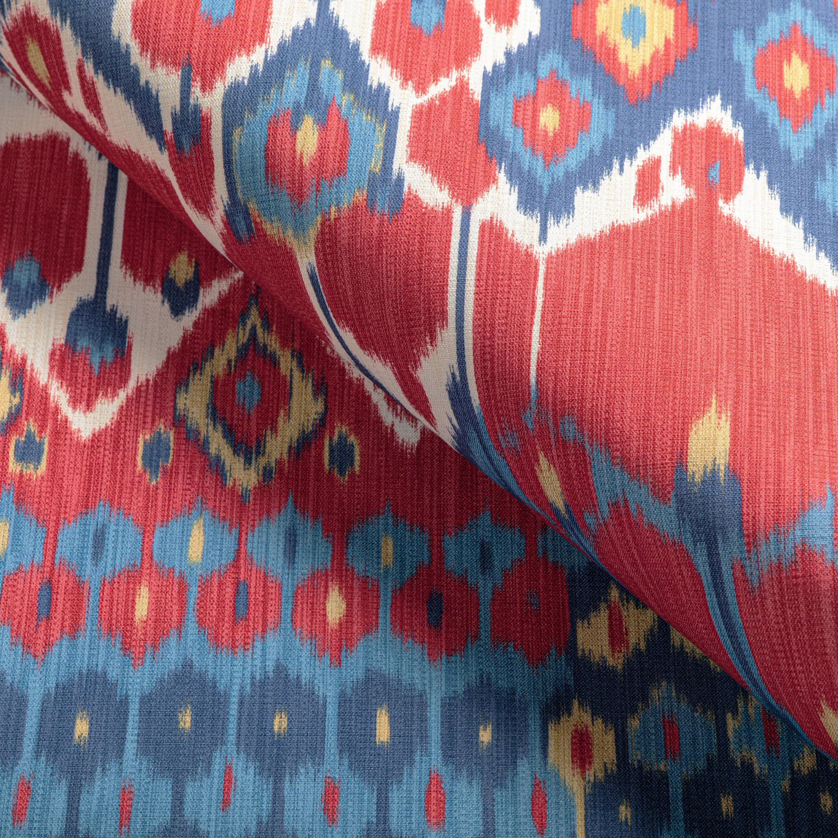Brunschwig & Fils BONNIEUX PRINT RED/BLUE Fabric