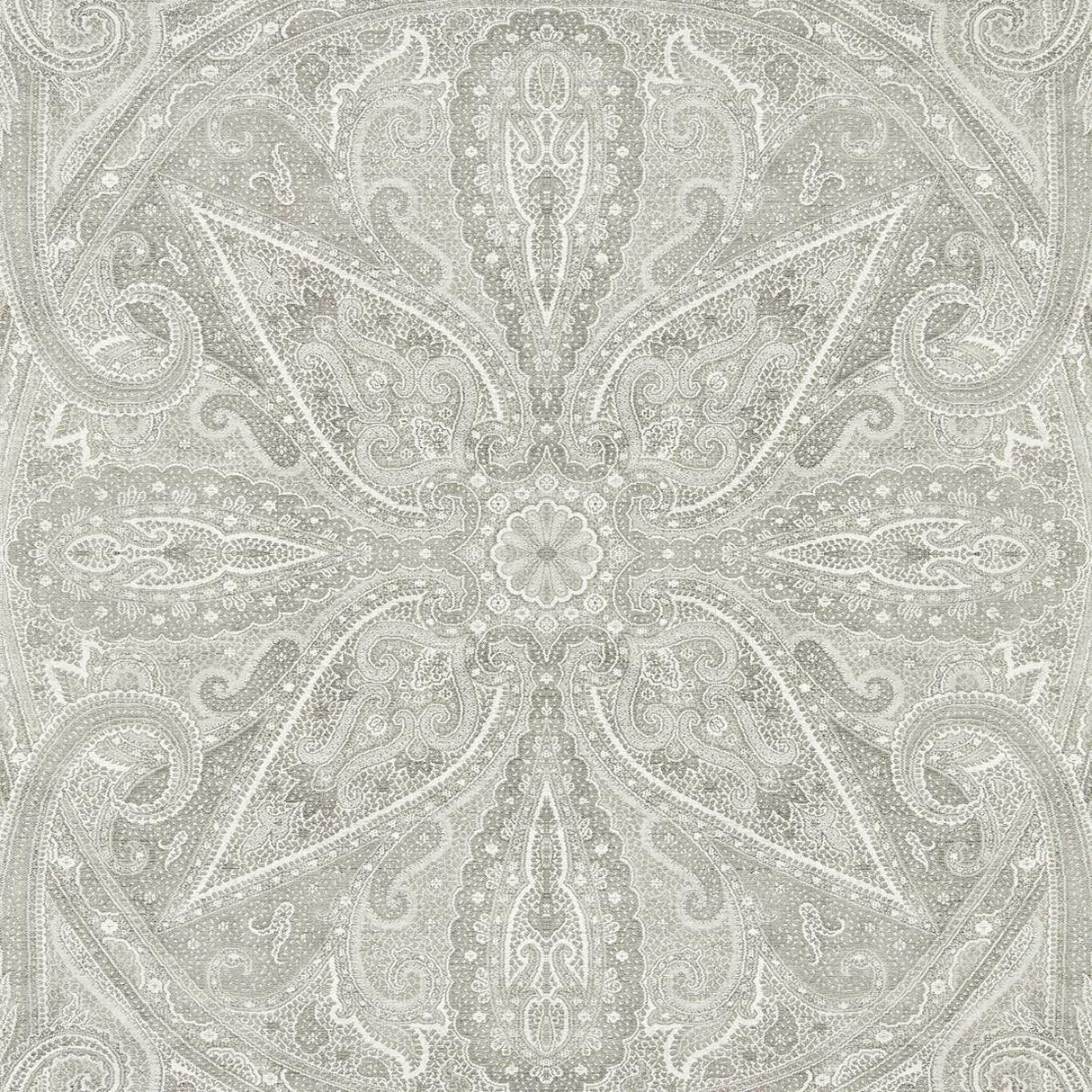 Zoffany Grand Paisley Silver Wallpaper