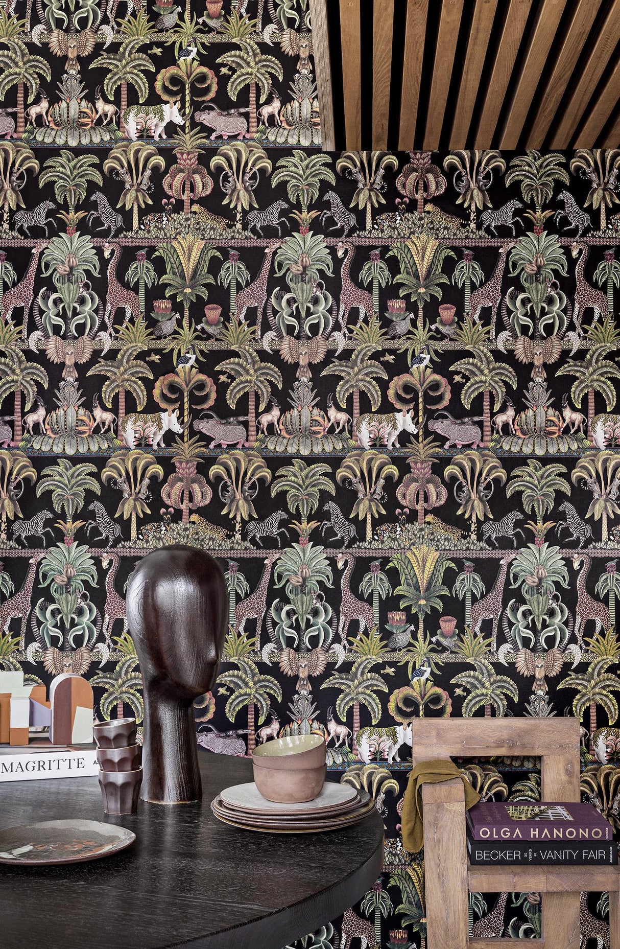 Cole & Son AFRIKA KINGDOM OLVGRN&SPGRN/BCK Wallpaper