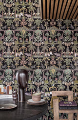 Cole & Son AFRIKA KINGDOM OLVGRN&SPGRN/BCK Wallpaper
