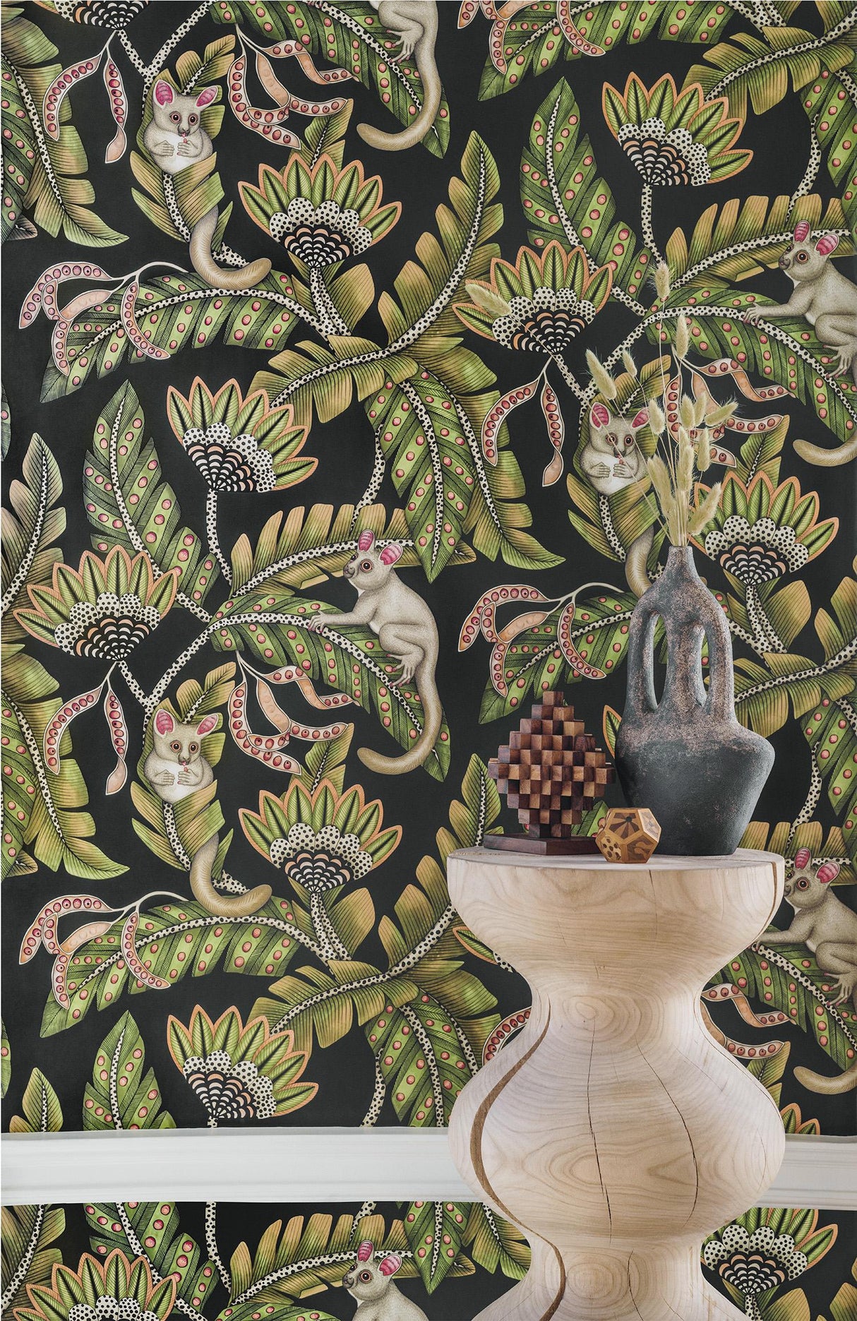 Cole & Son BUSH BABY SPGRN&ORNG/BLCK Wallpaper