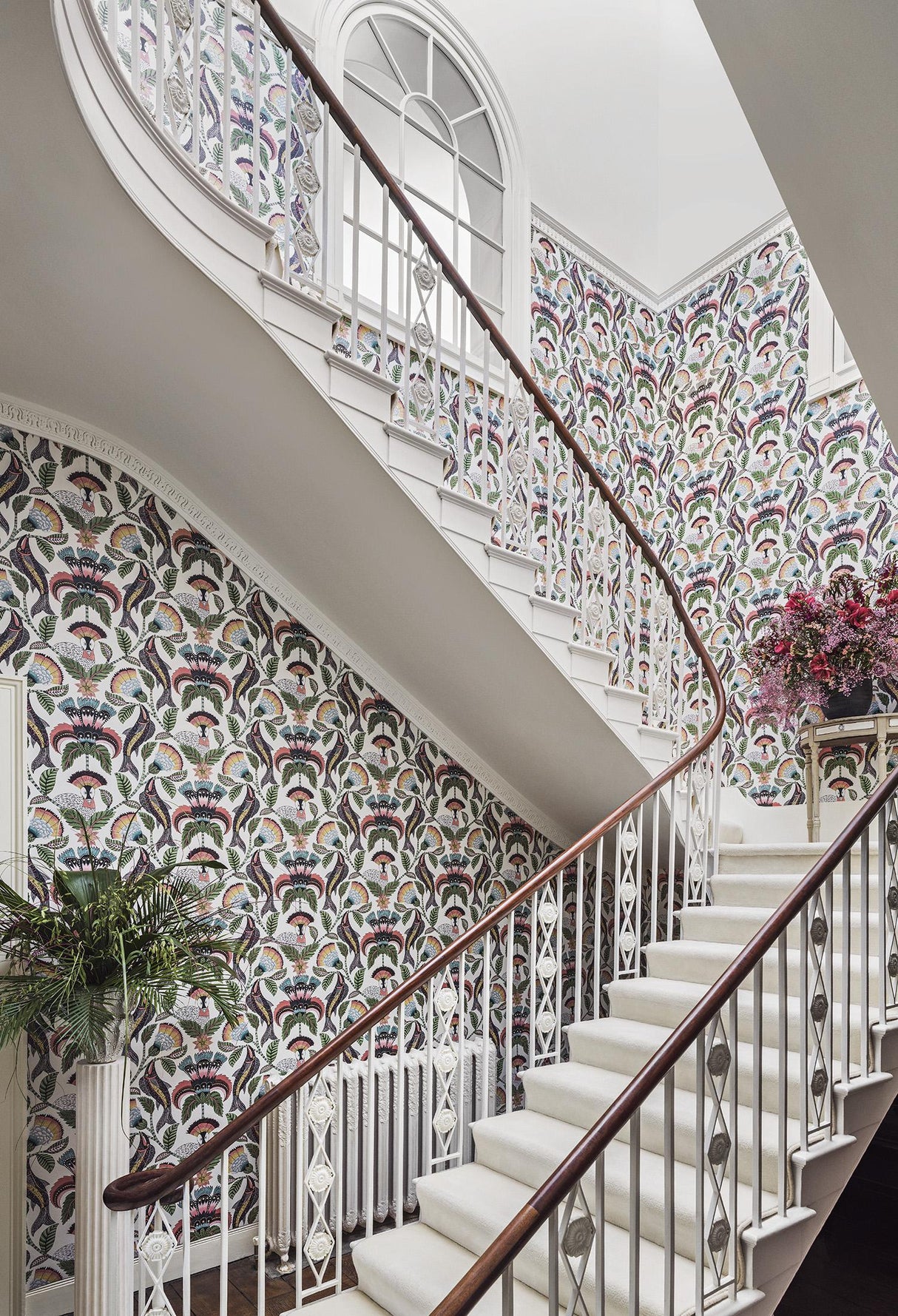 Cole & Son NENE CORAL PARCHMENT Wallpaper