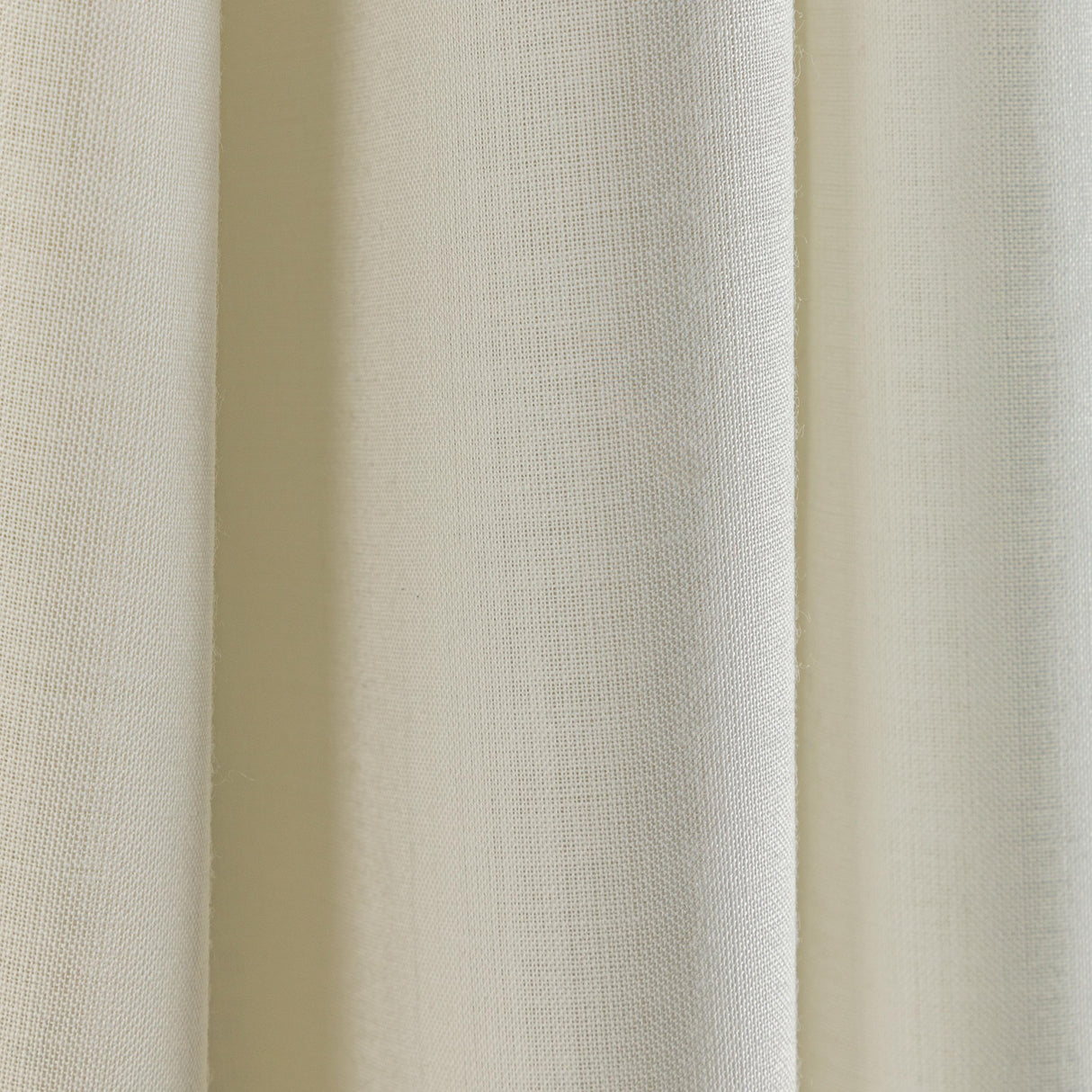 Lee Jofa WOODLEY SHEER ECRU Drapery Fabric
