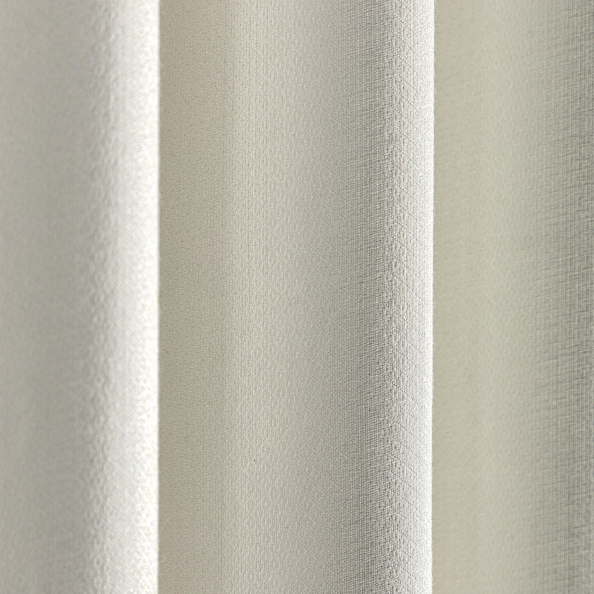 Lee Jofa MESA SHEER IVORY Drapery Fabric