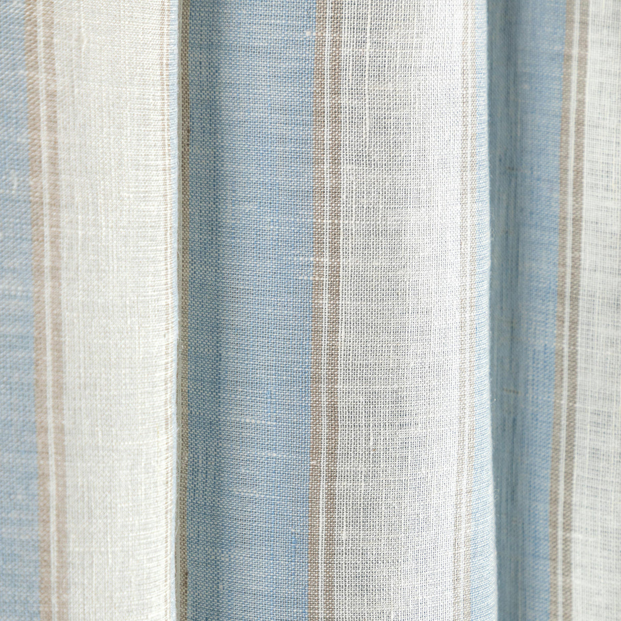 Lee Jofa HUMPHREY SHEER WAVE Drapery Fabric