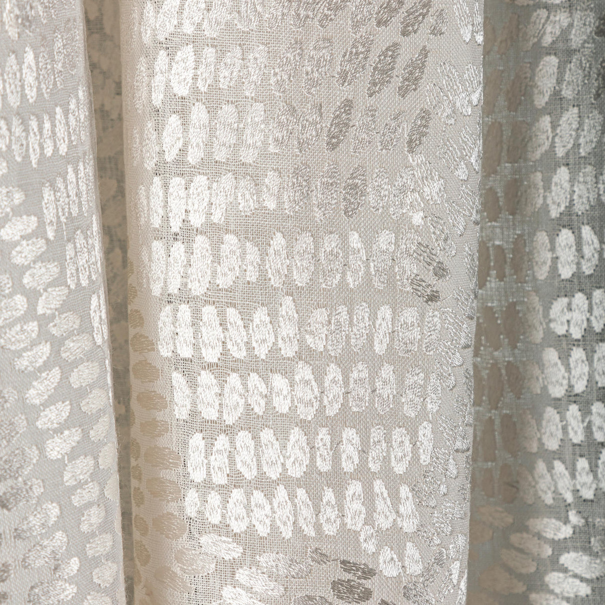 Lee Jofa TORO SHEER IVORY Drapery Fabric