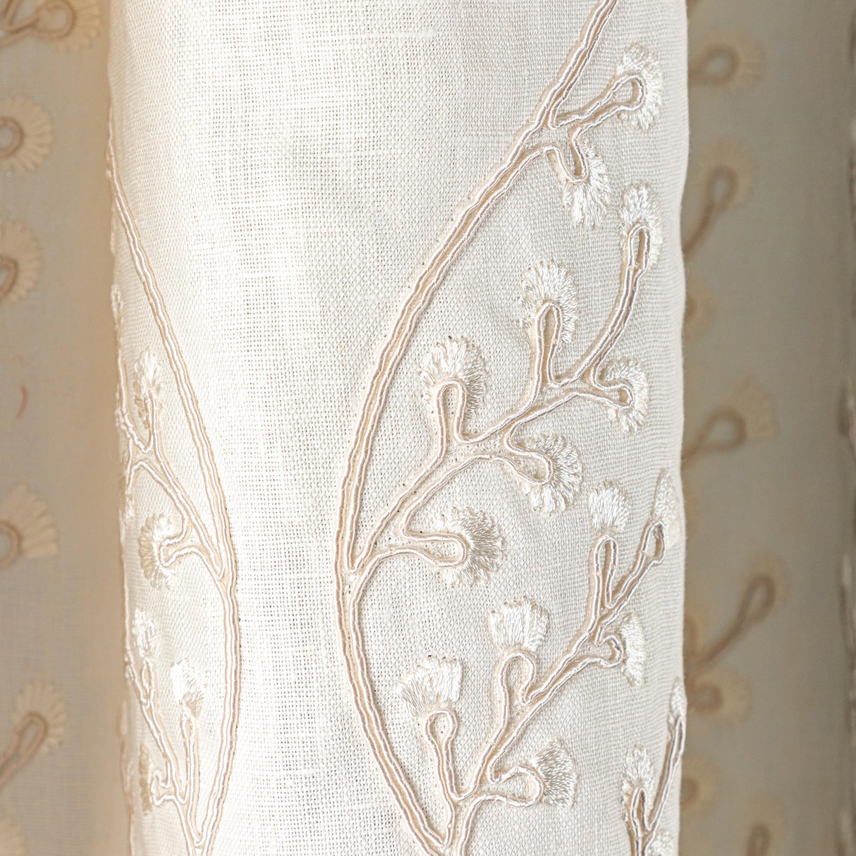 Lee Jofa LILLIE EMBROIDERY IVORY Drapery Fabric