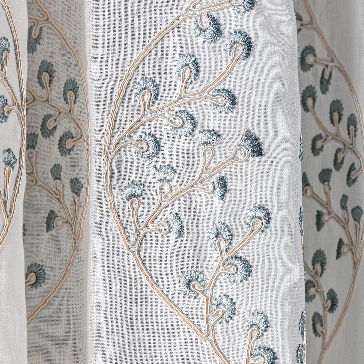 Lee Jofa LILLIE SHEER IVORY/BLUE Drapery Fabric