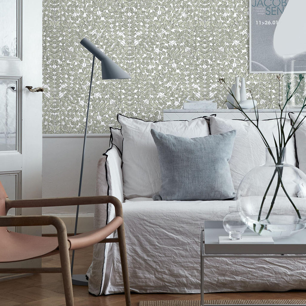 Borastapeter Romans Leaf Wallpaper