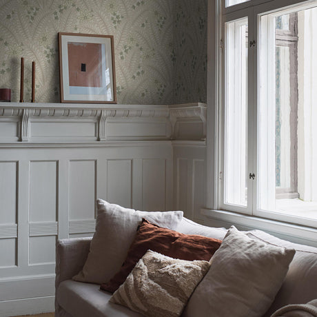 Borastapeter Hidden Ivy Parchment Wallpaper