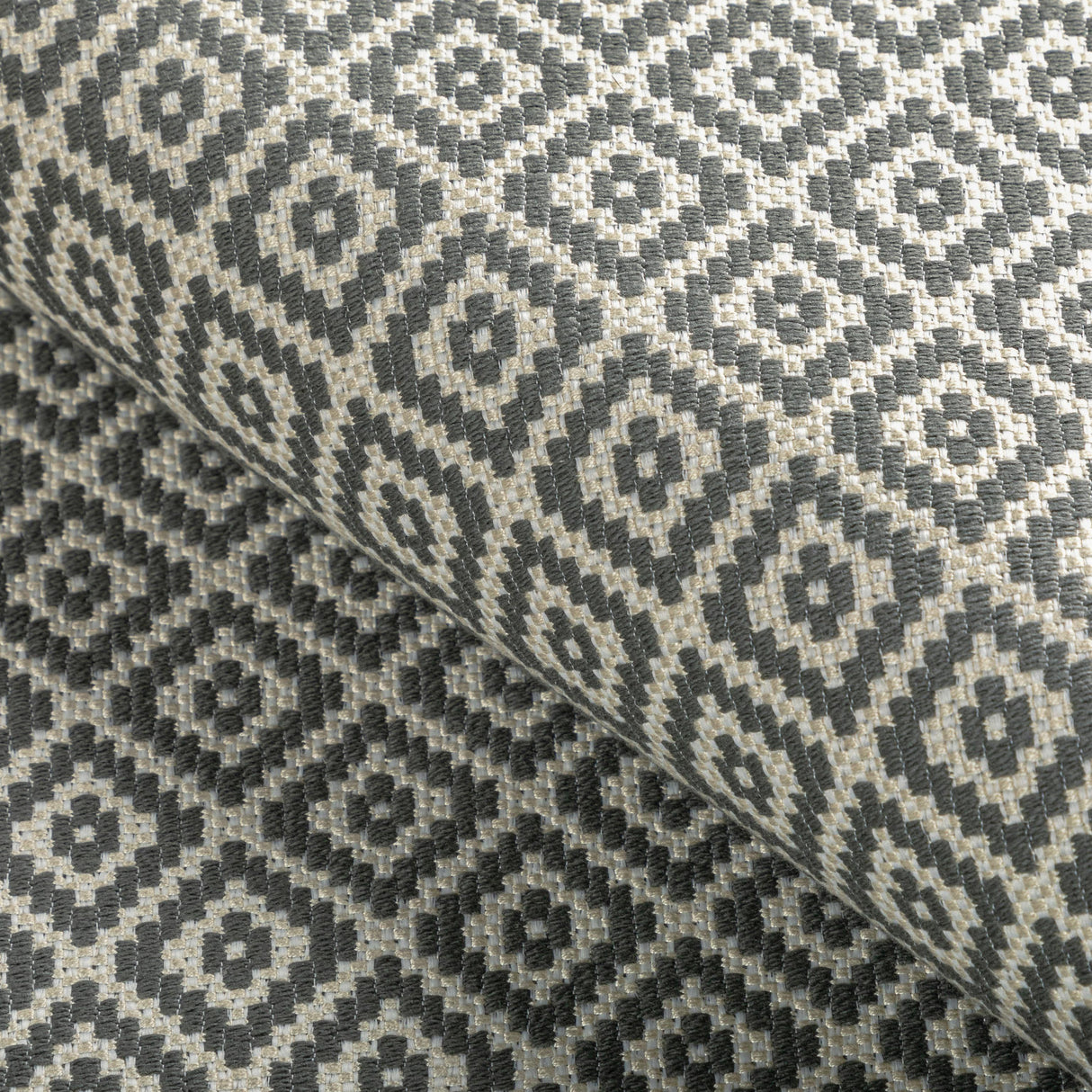Kravet DESIGN 36411 21 Upholstery Fabric