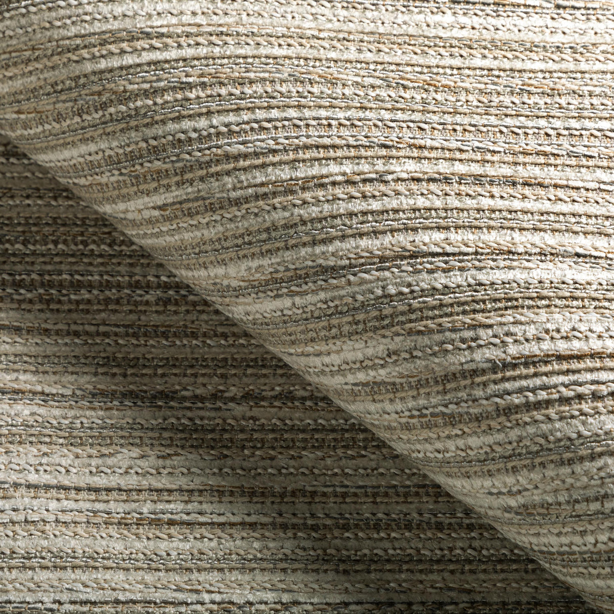 Kravet COUTURE 36611 1611 Upholstery Fabric