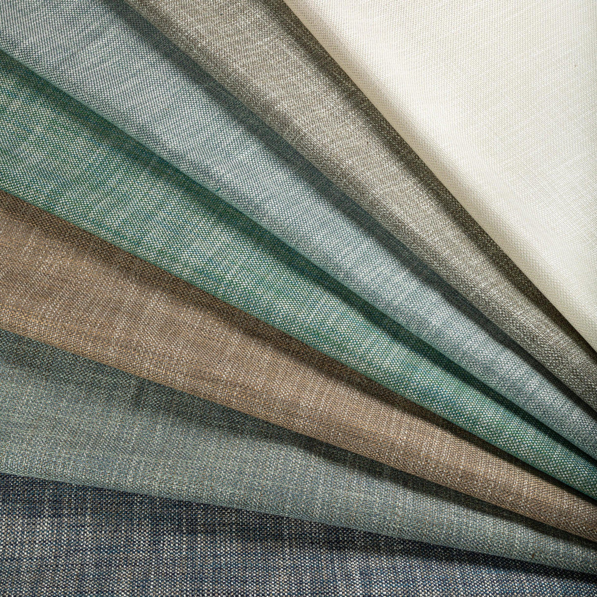 Kravet COUTURE 36612 1101 Upholstery Fabric