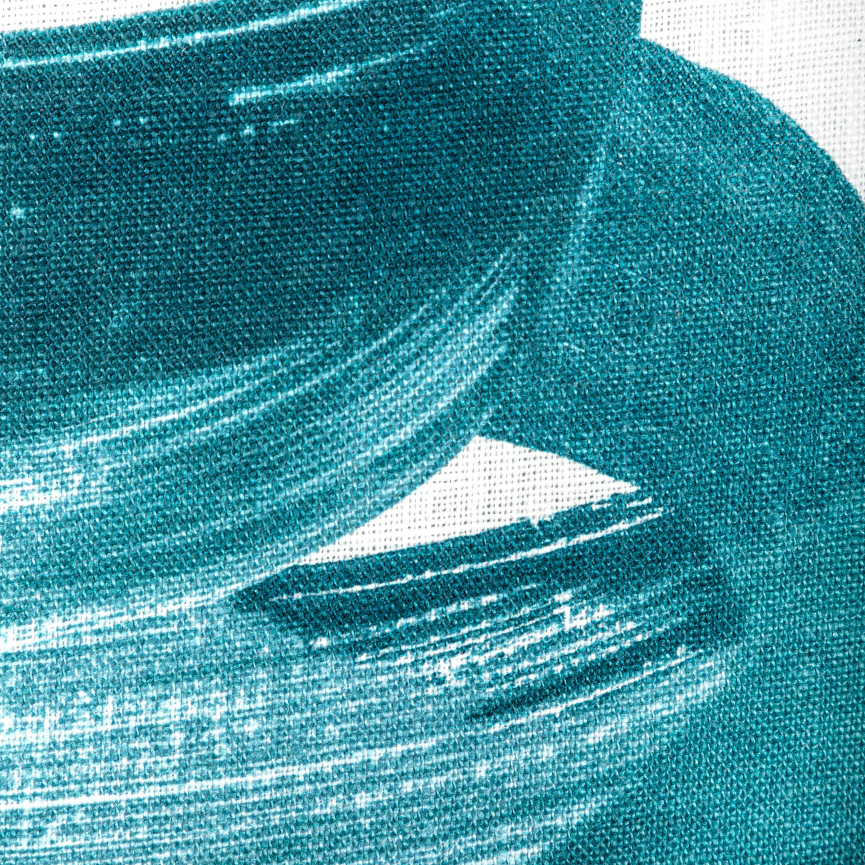 Lee Jofa LARYO PRINT LAGOON Fabric