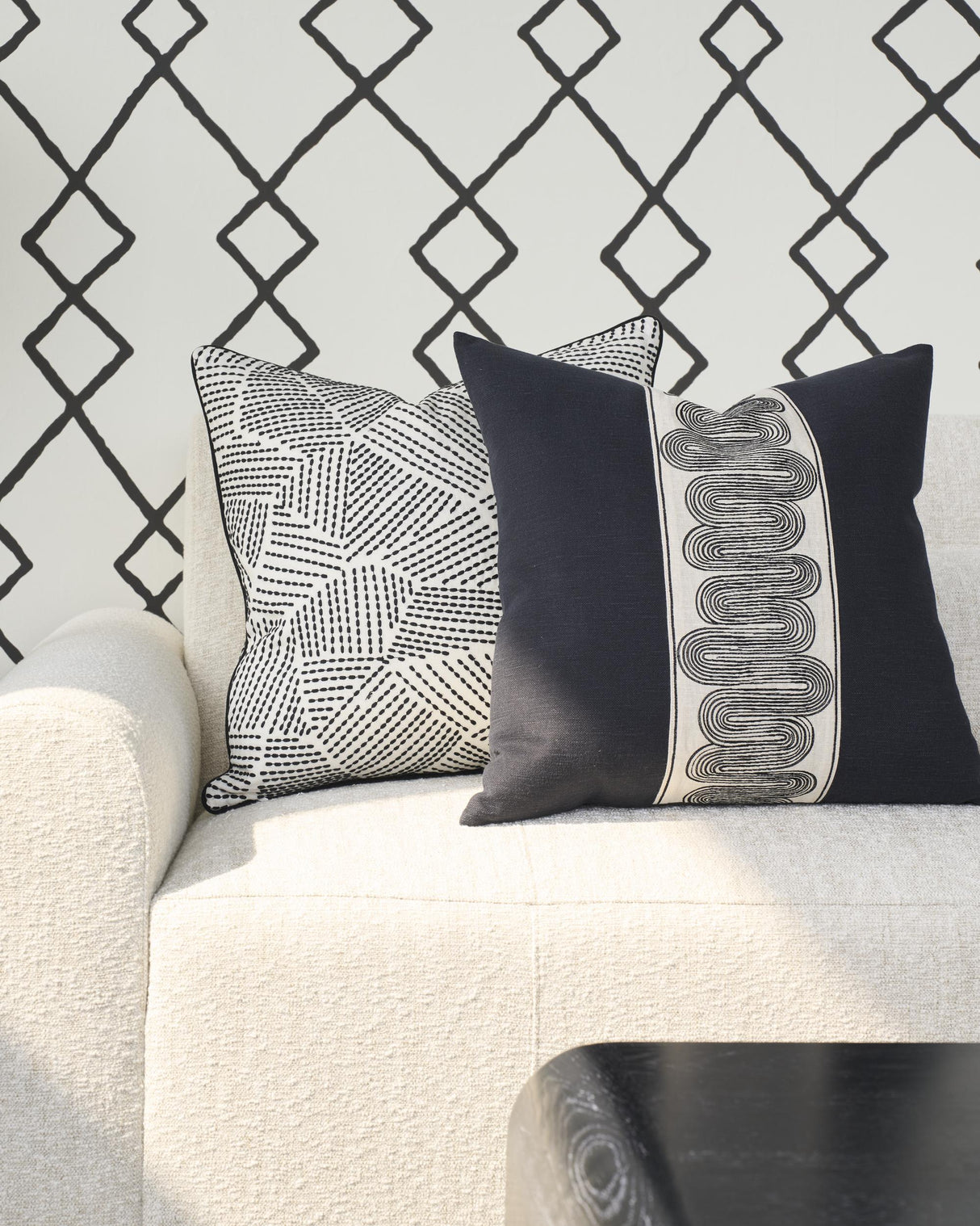 Lee Jofa CHORD EMBROIDERY EBONY Drapery Fabric