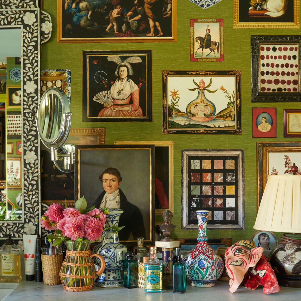 Schumacher Le Grand Tour English Green Wallpaper